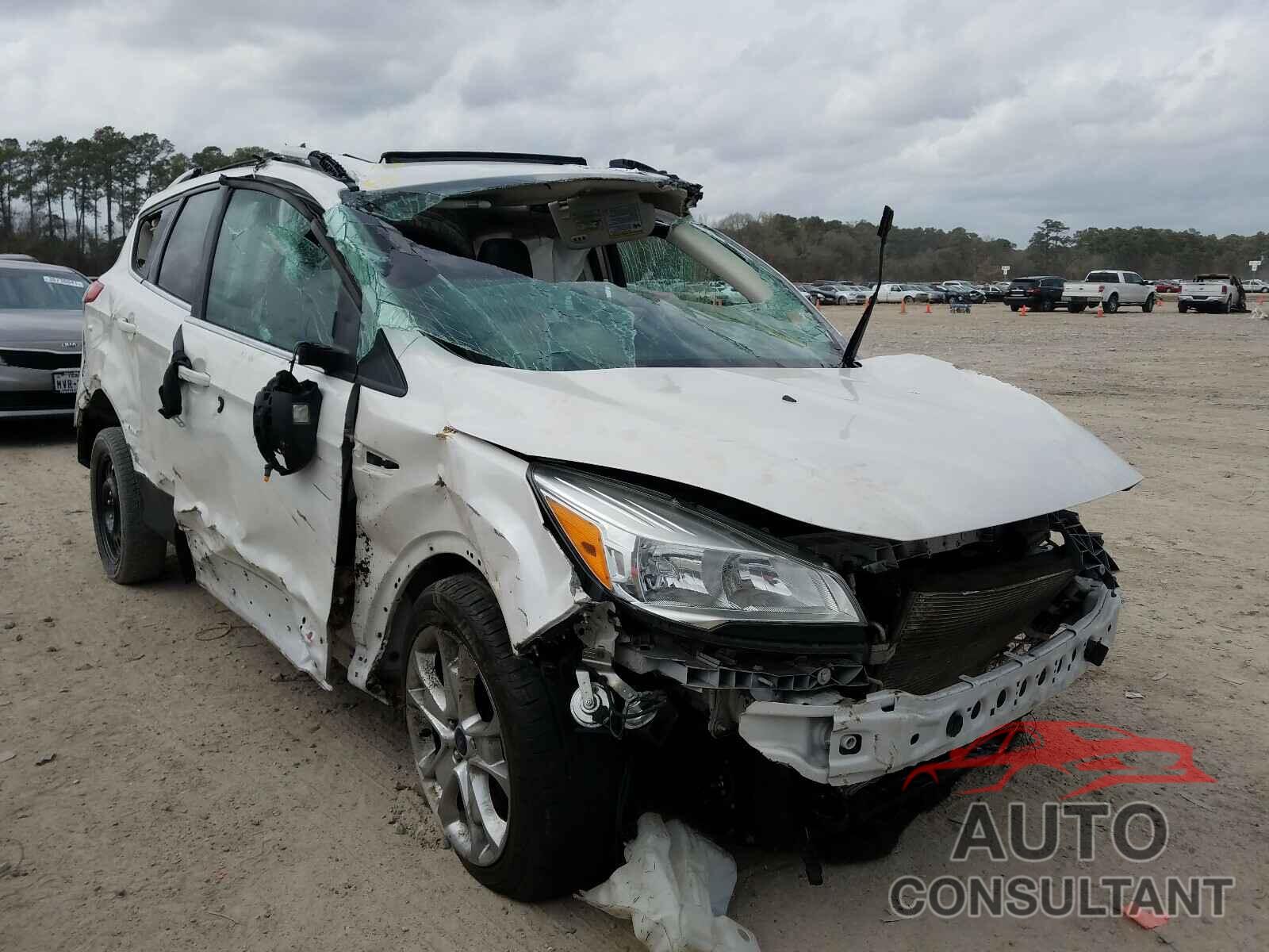 FORD ESCAPE 2016 - 1FMCU0J91GUC26299