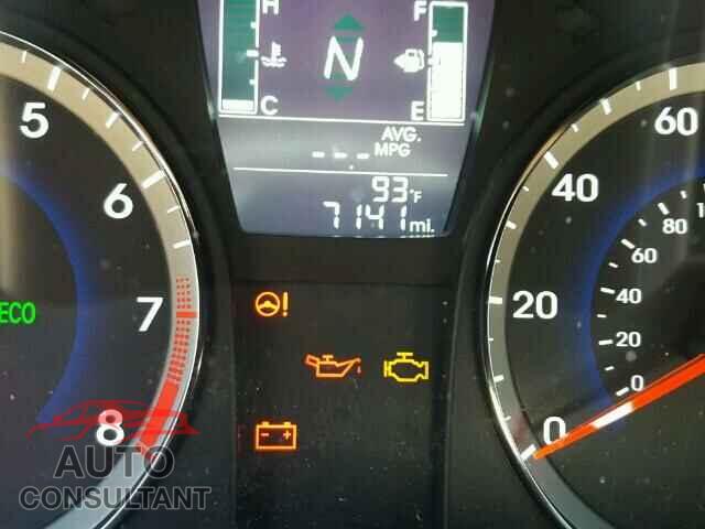 HYUNDAI ACCENT 2016 - KMHCT4AE7GU106031