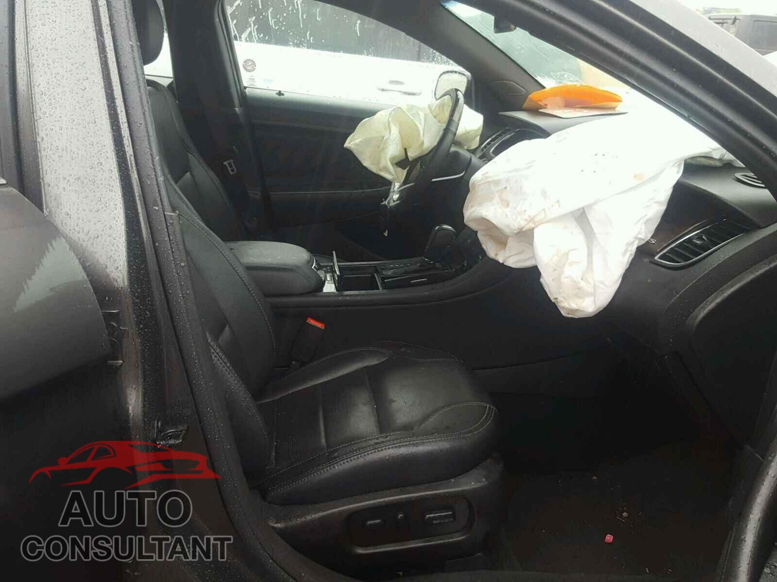 FORD TAURUS 2017 - 1FAHP2F8XHG104379