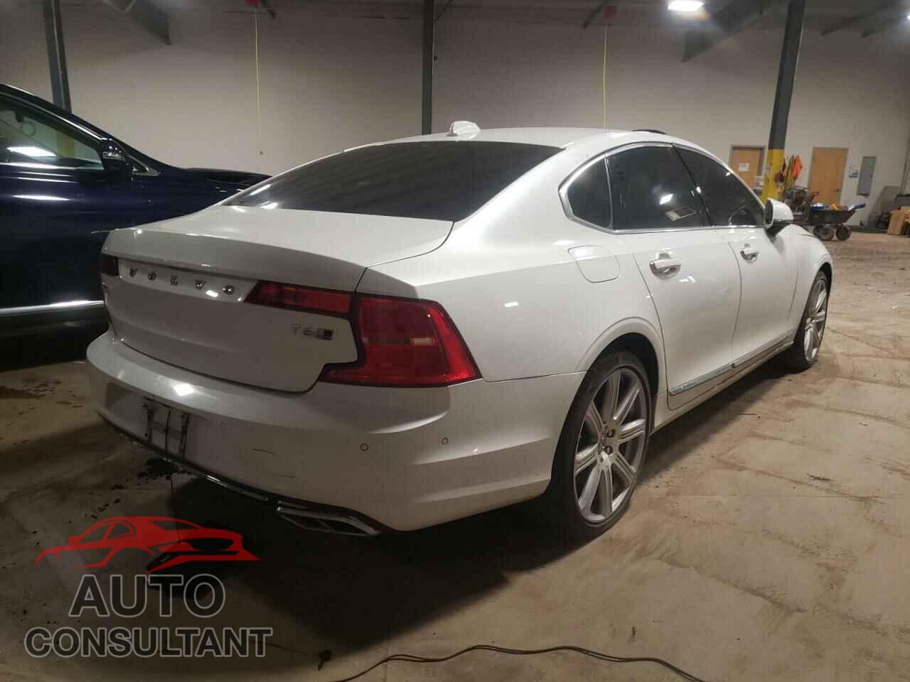 VOLVO S90 2017 - YV1A22ML1H1001592