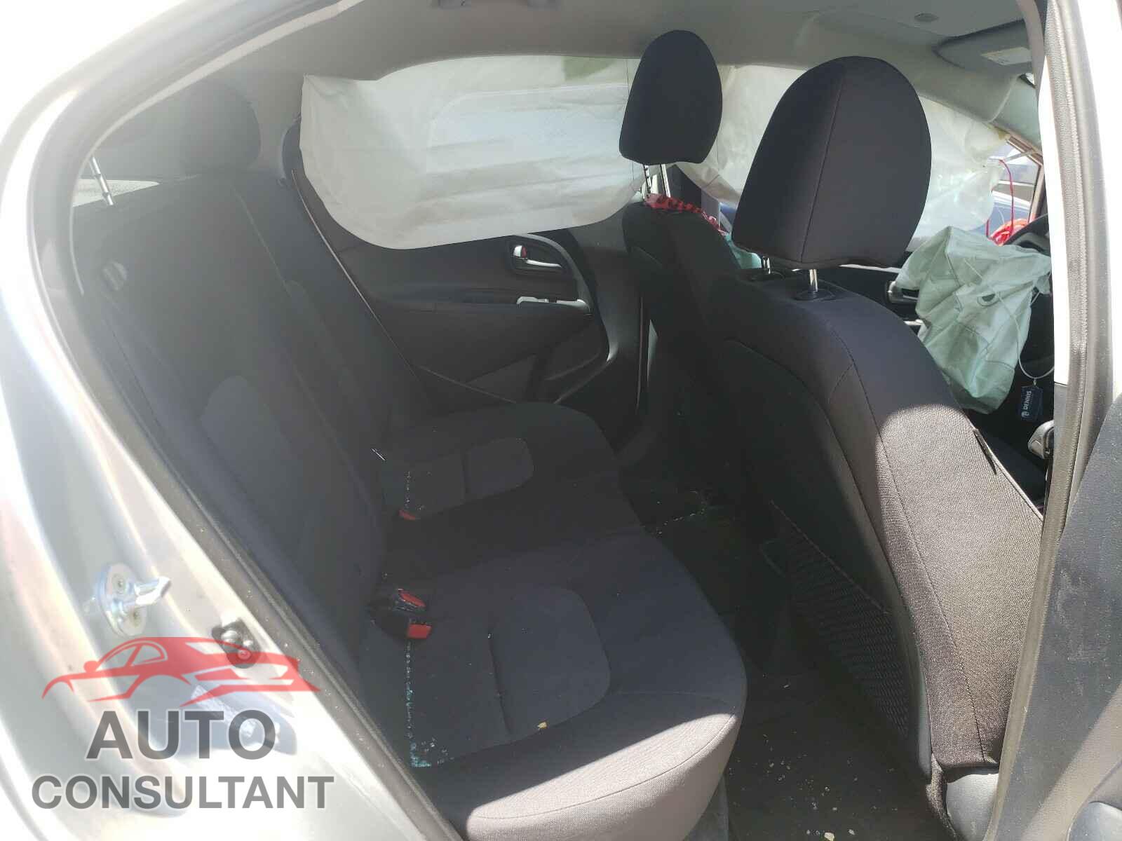 KIA RIO 2016 - KNADM5A34G6675480