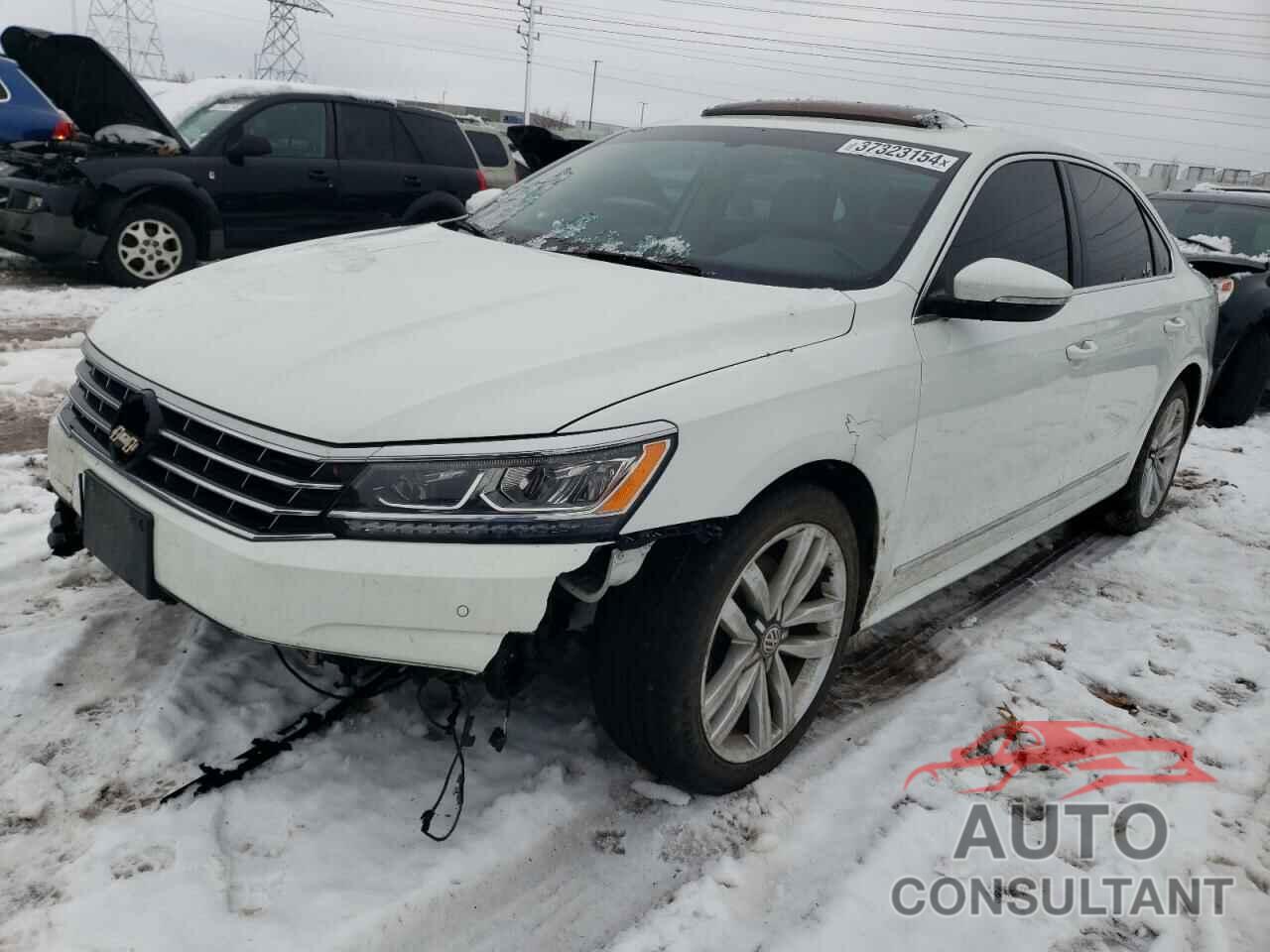VOLKSWAGEN PASSAT 2017 - 1VWGT7A32HC042930
