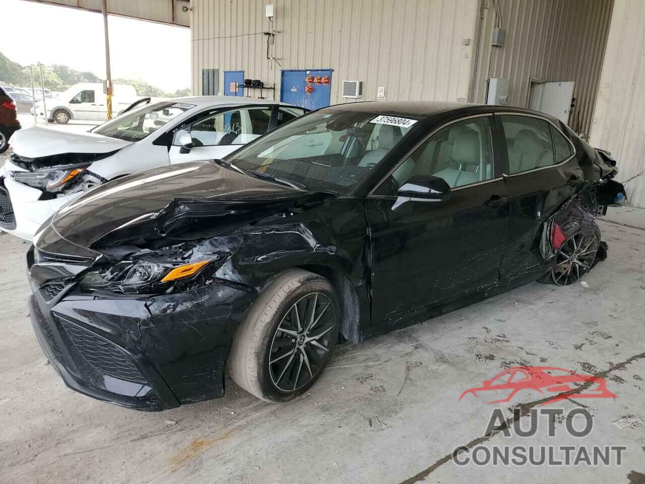 TOYOTA CAMRY 2021 - 4T1G11AK9MU430878