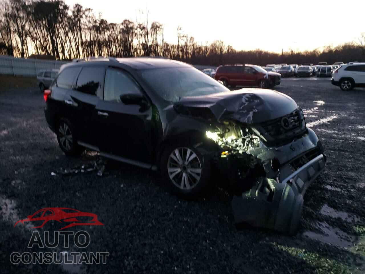 NISSAN PATHFINDER 2017 - 5N1DR2MM6HC682761