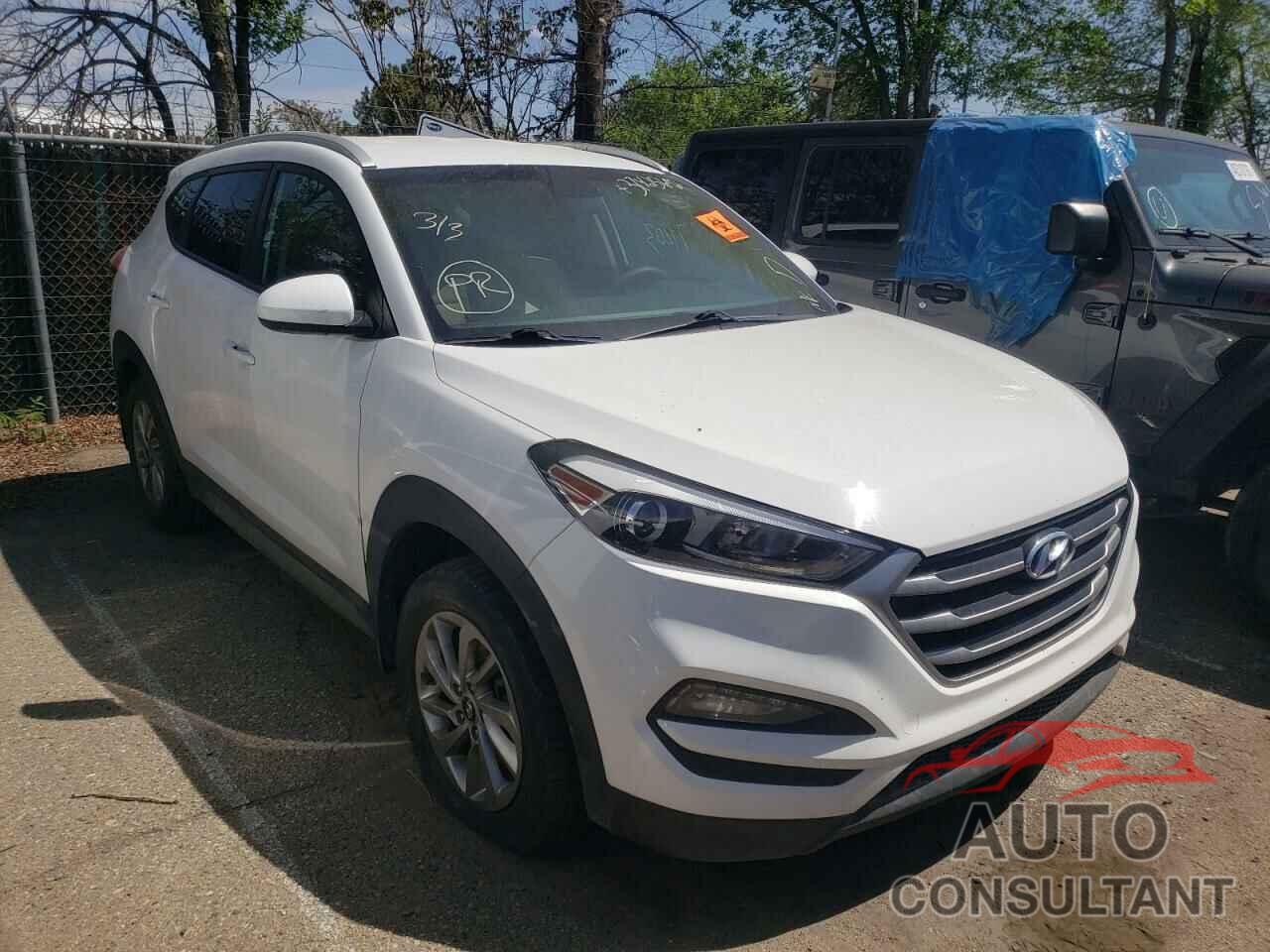 HYUNDAI TUCSON 2017 - KM8J3CA47HU291840