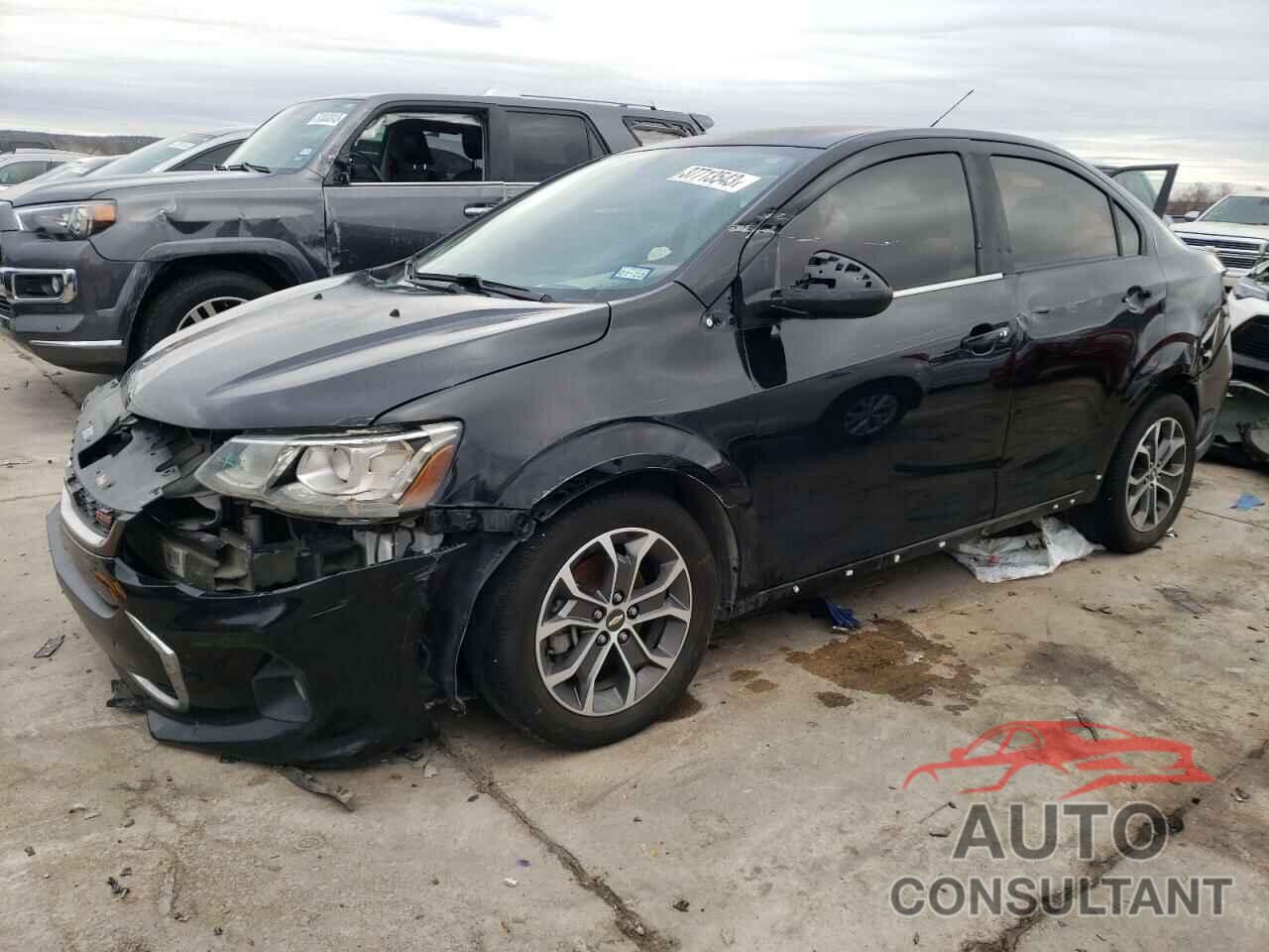 CHEVROLET SONIC 2017 - 1G1JD5SH5H4124285