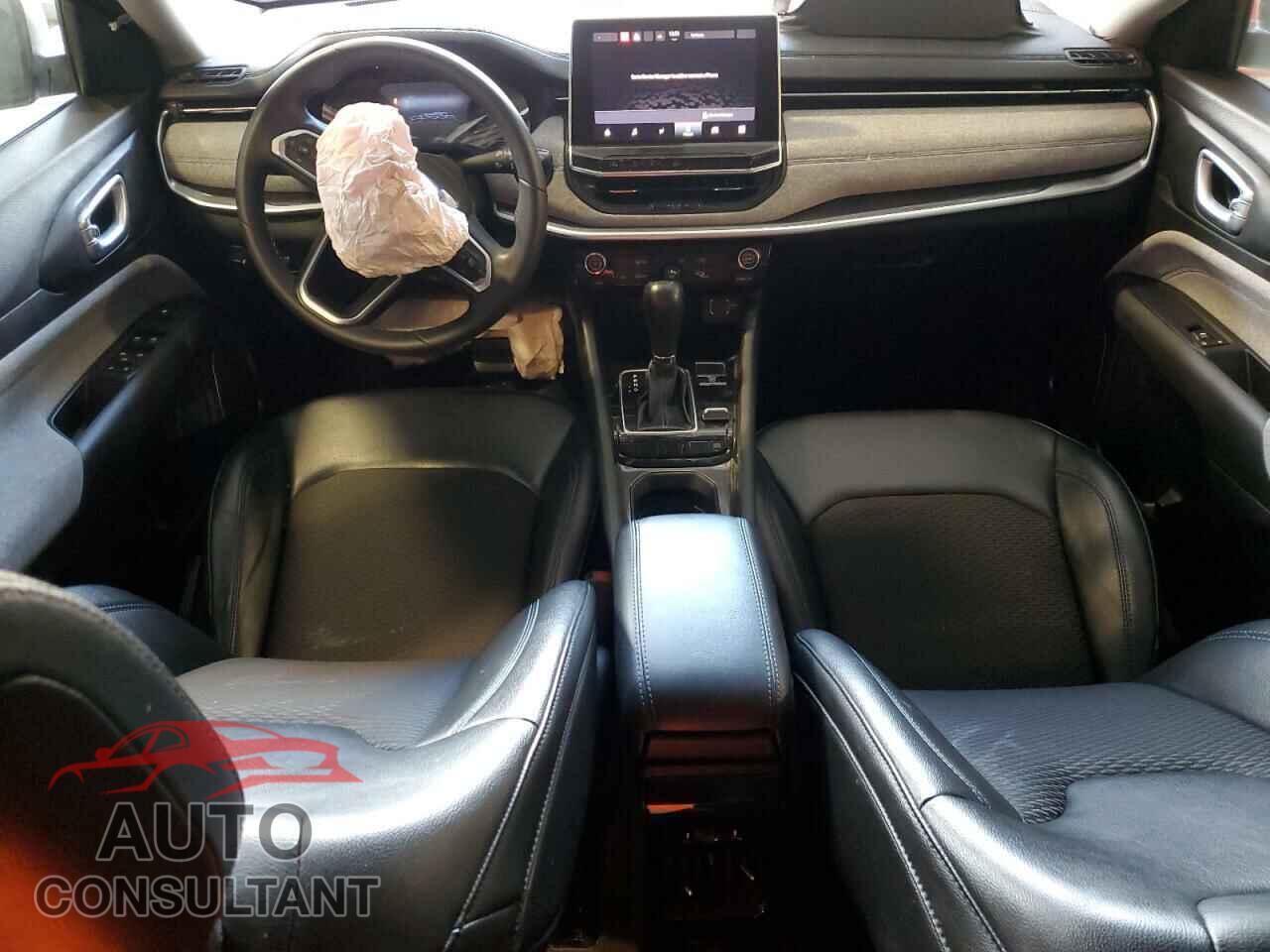 JEEP COMPASS 2022 - 3C4NJDBB7NT180743