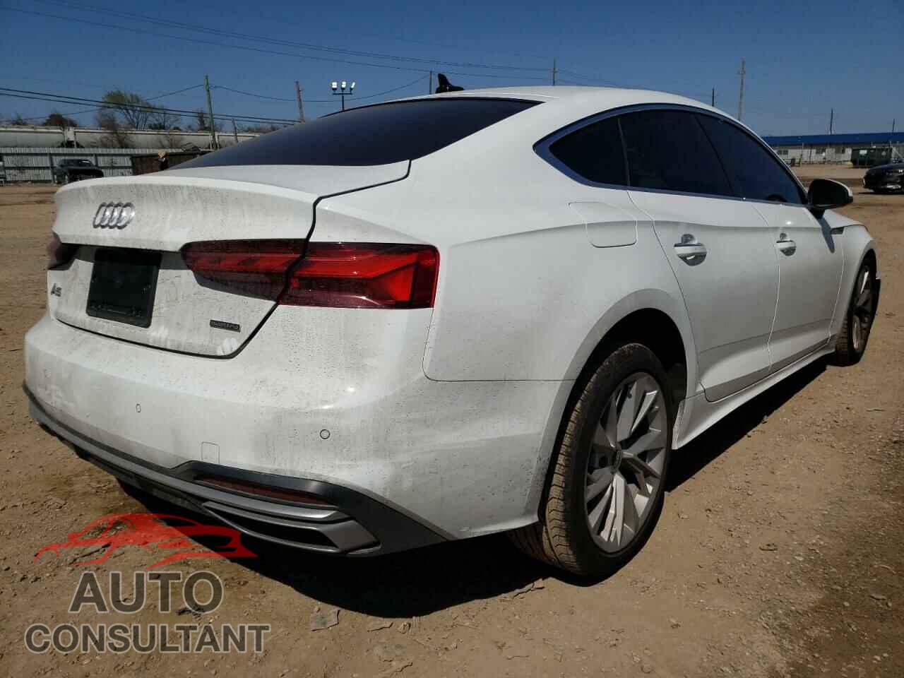 AUDI A5 2021 - WAUABCF53MA043151