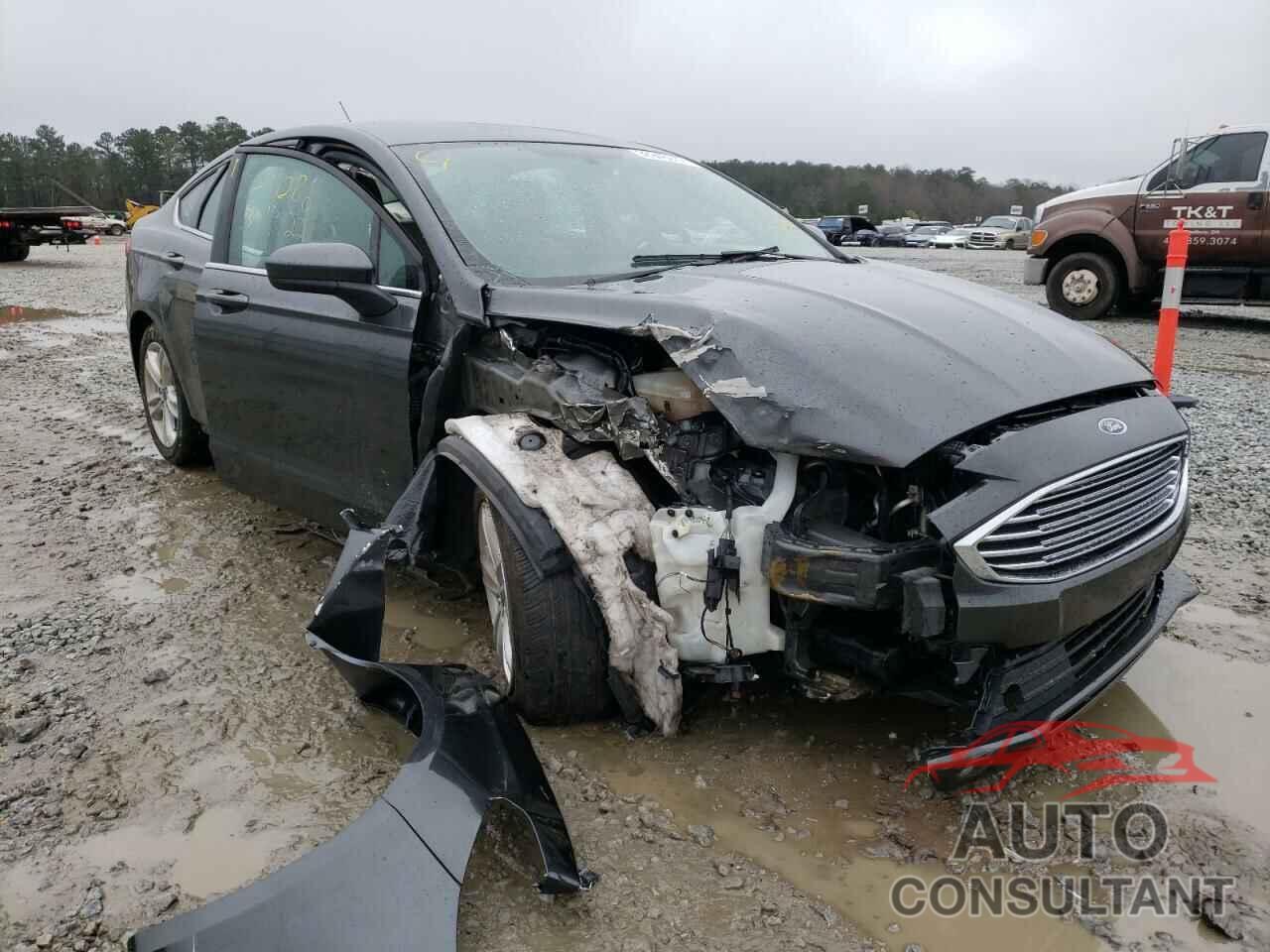 FORD FUSION 2018 - 3FA6P0LU0JR209086