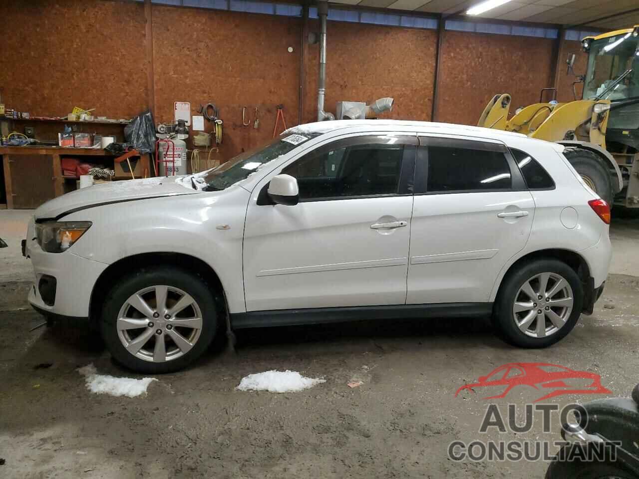 MITSUBISHI OUTLANDER 2015 - 4A4AP3AU3FE004356