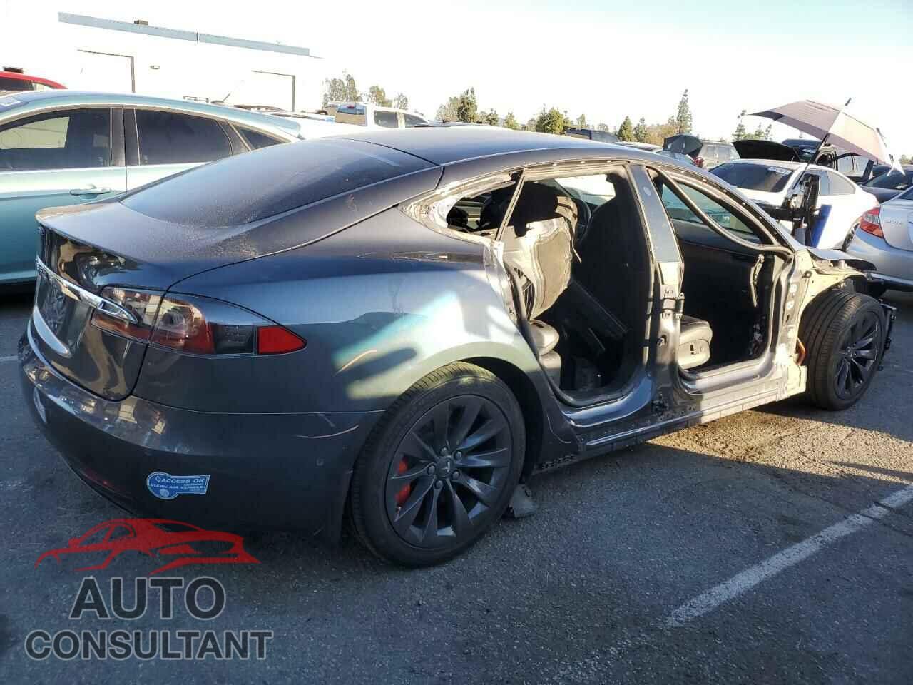 TESLA MODEL S 2019 - 5YJSA1E20KF349363