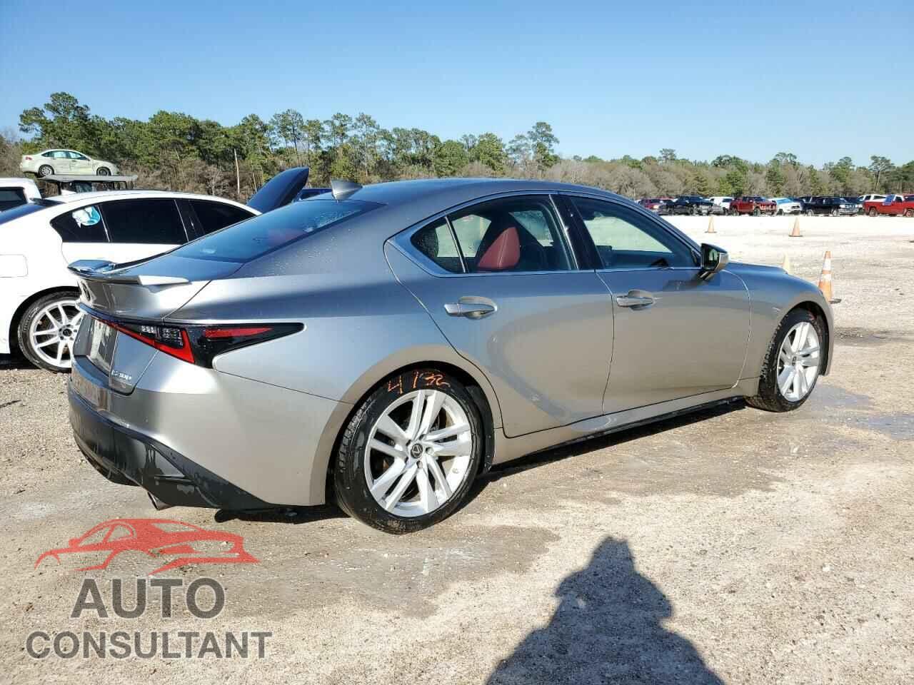 LEXUS IS 2021 - JTHCA1D27M5117920