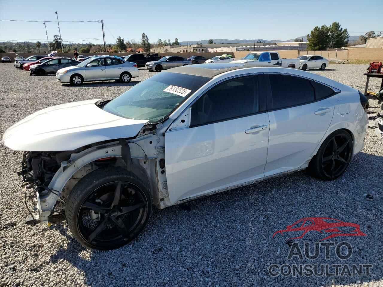 HONDA CIVIC 2018 - 2HGFC2F77JH533527