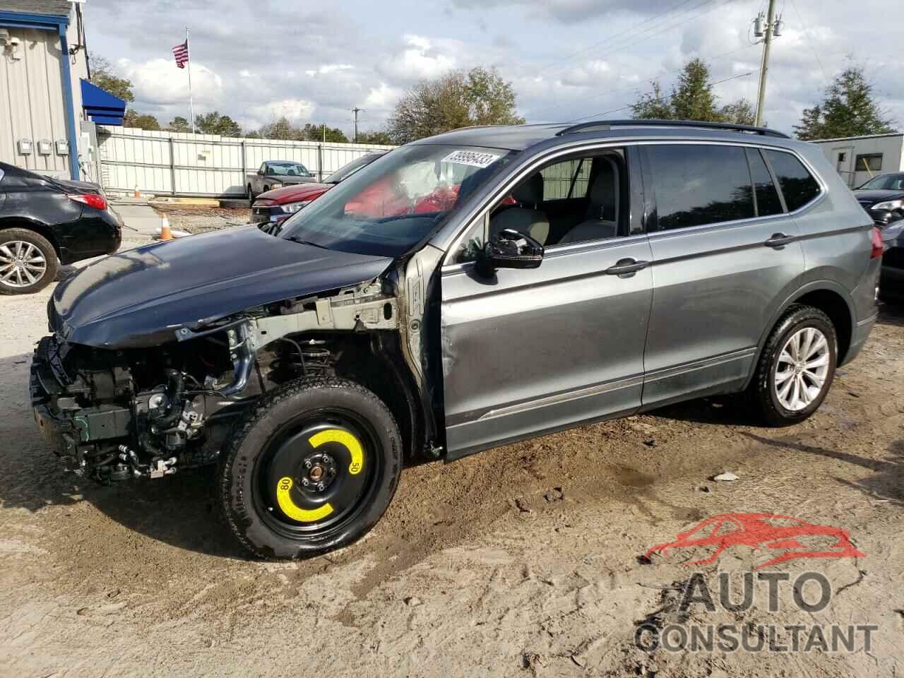 VOLKSWAGEN TIGUAN 2018 - 3VV3B7AX3JM085251