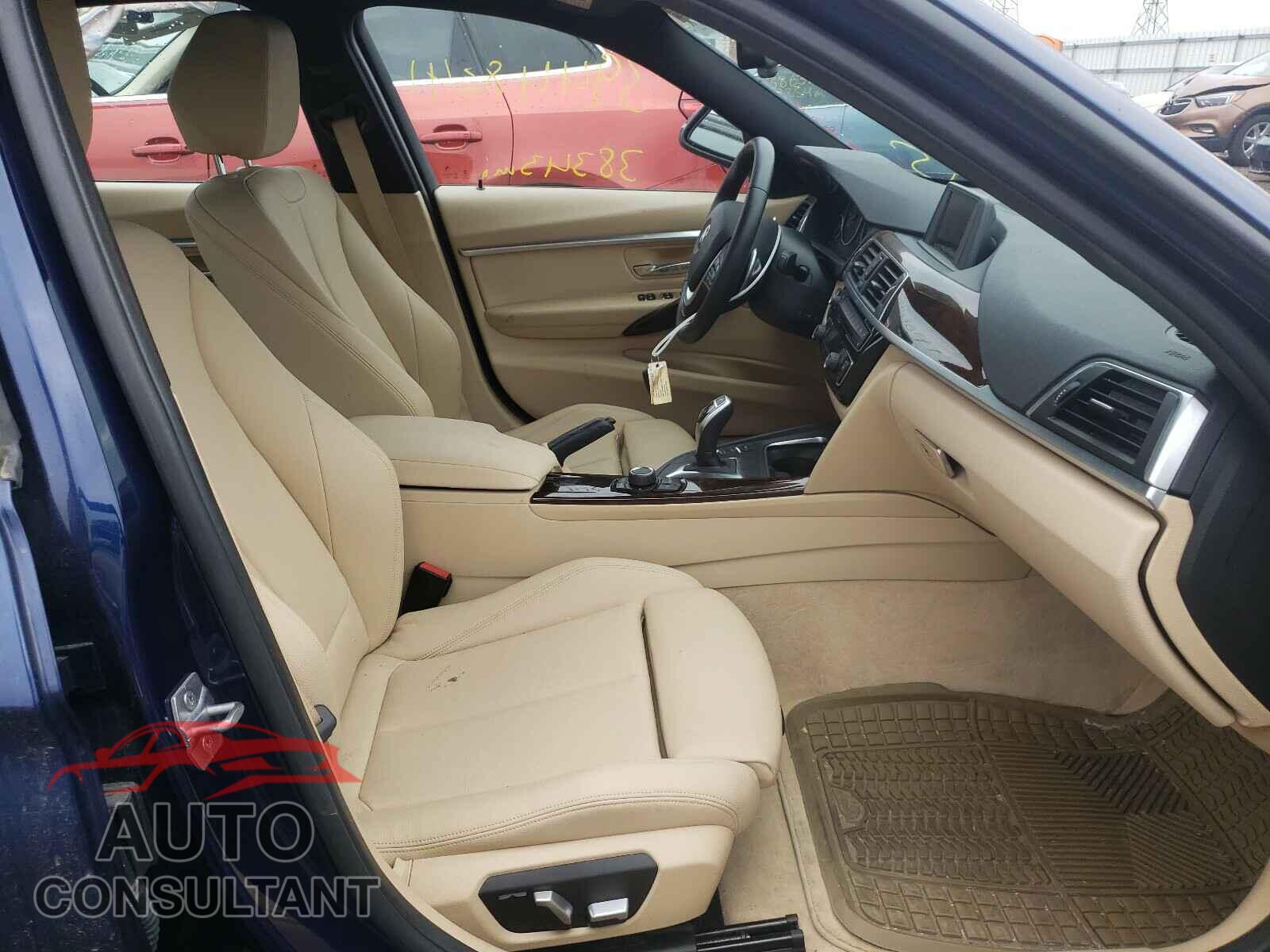 BMW 3 SERIES 2016 - WBA8E3G50GNU03851
