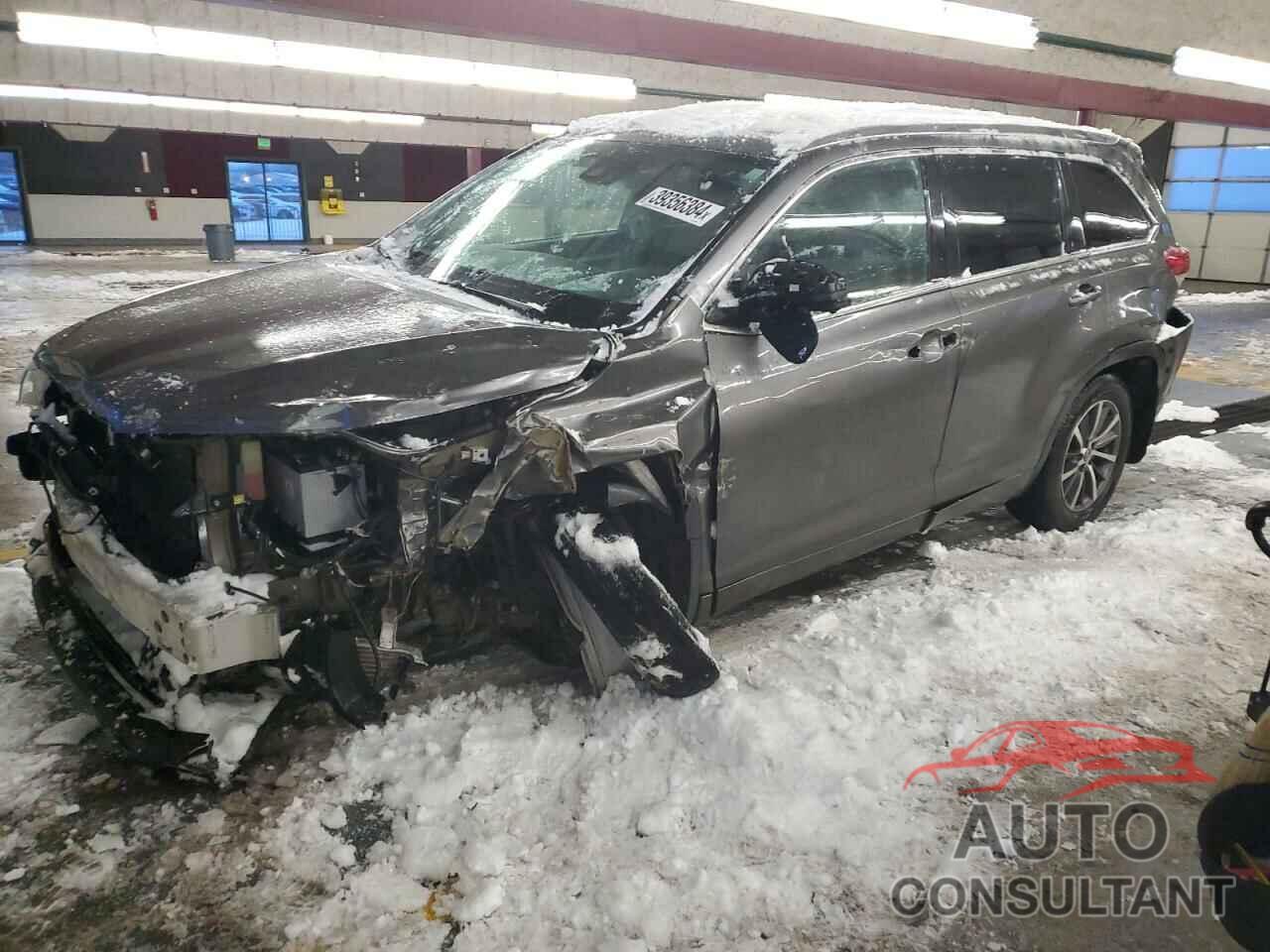 TOYOTA HIGHLANDER 2018 - 5TDJZRFH1JS525515