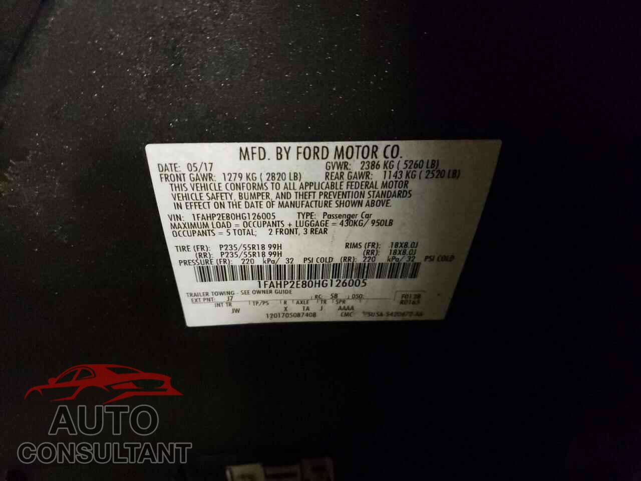 FORD TAURUS 2017 - 1FAHP2E80HG126005