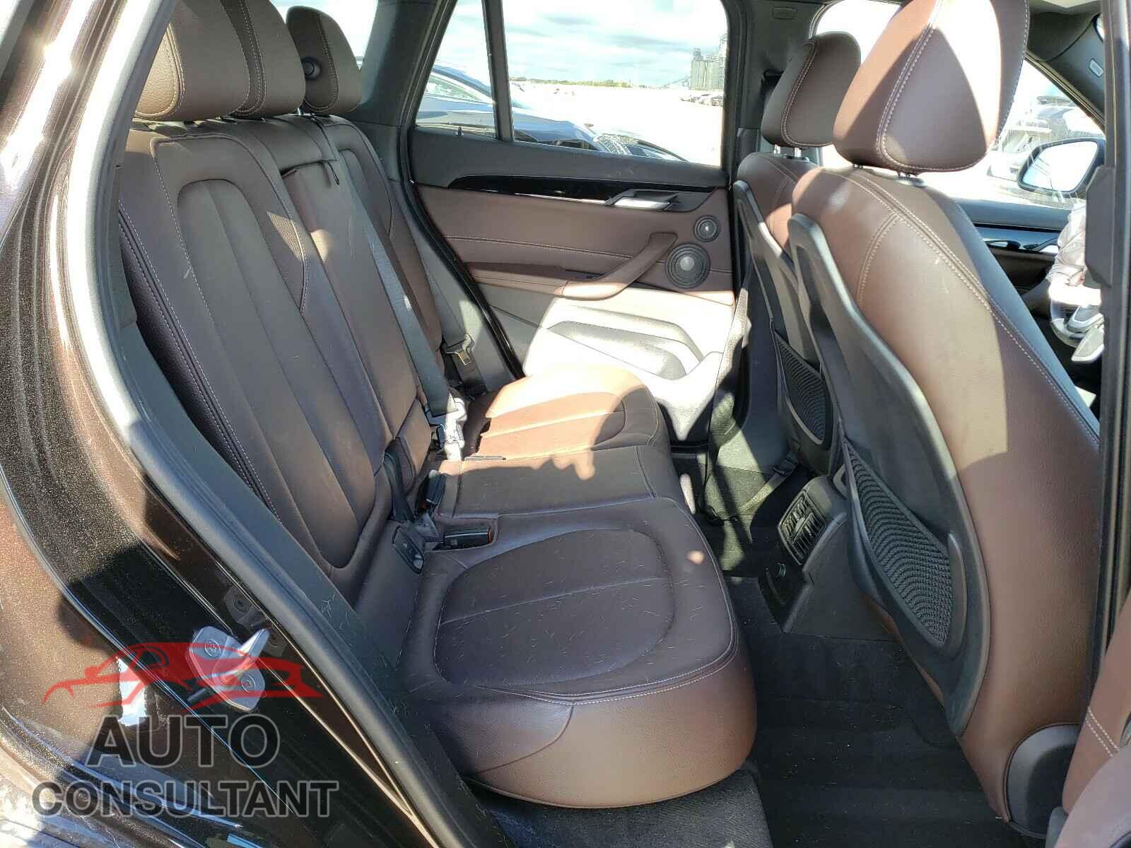 BMW X1 2017 - WBXHT3C38H5F70771