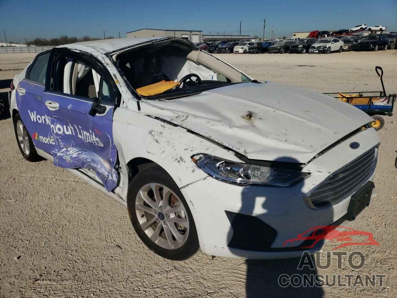 FORD FUSION 2020 - 3FA6P0HD6LR260720