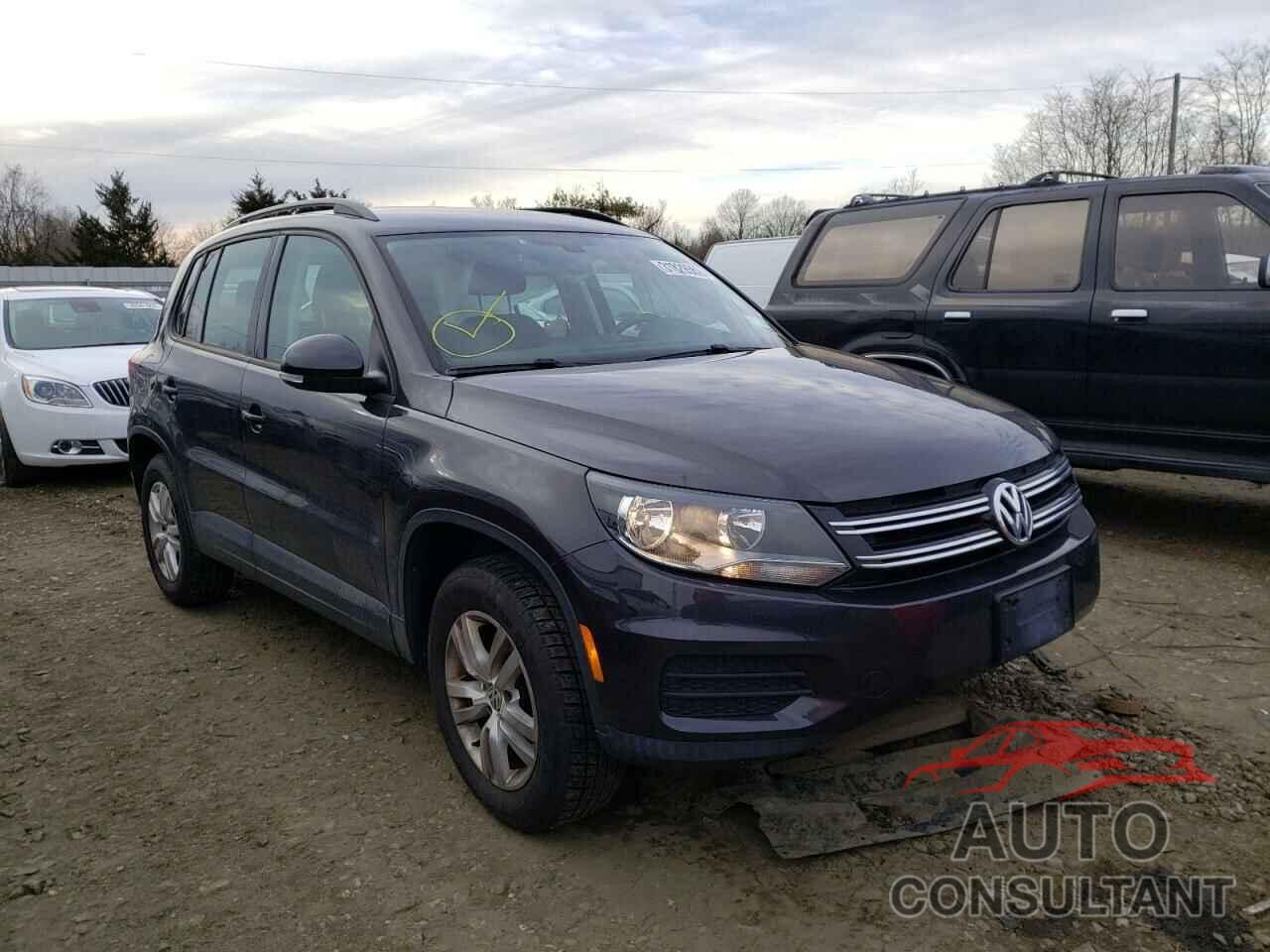 VOLKSWAGEN TIGUAN 2016 - WVGBV7AX7GW593535