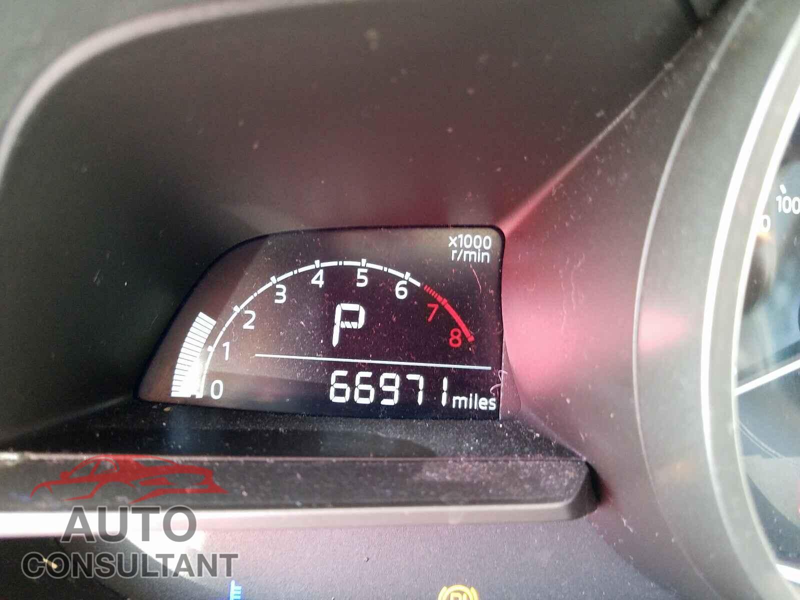 MAZDA 3 2017 - 3MZBN1V75HM128780