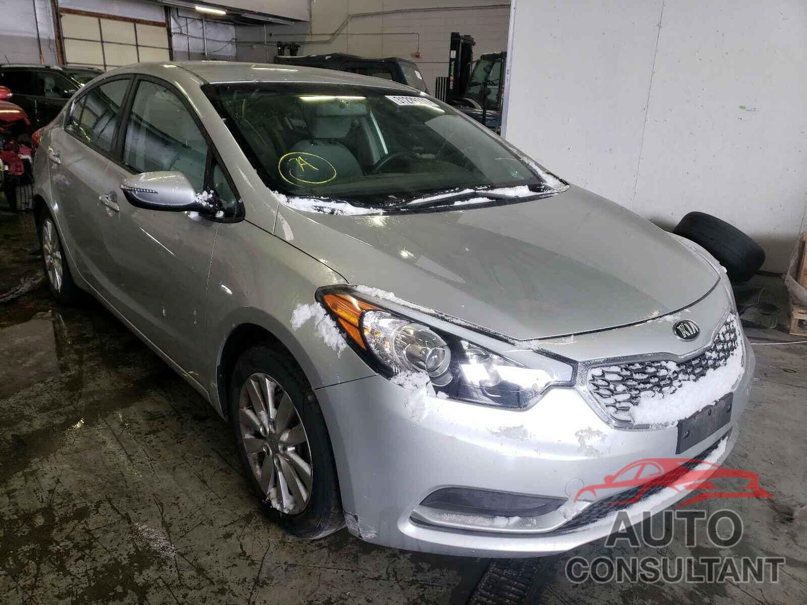 KIA FORTE 2016 - KNAFX4A64G5509213