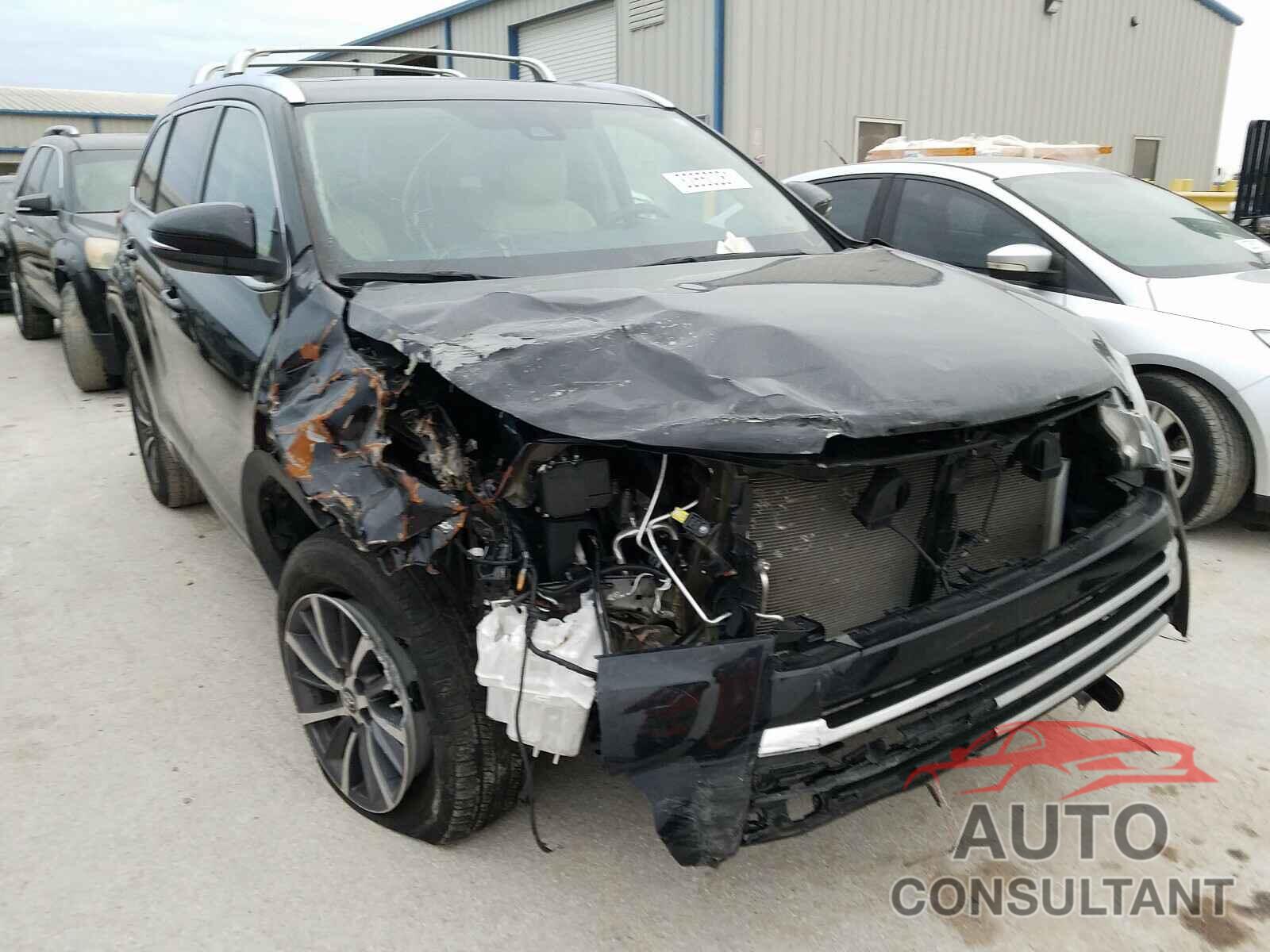 TOYOTA HIGHLANDER 2018 - 5TDKZRFH5JS540135
