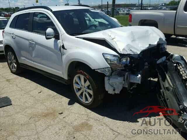 MITSUBISHI OUTLANDER 2015 - 4A4AR4AW1FE031847