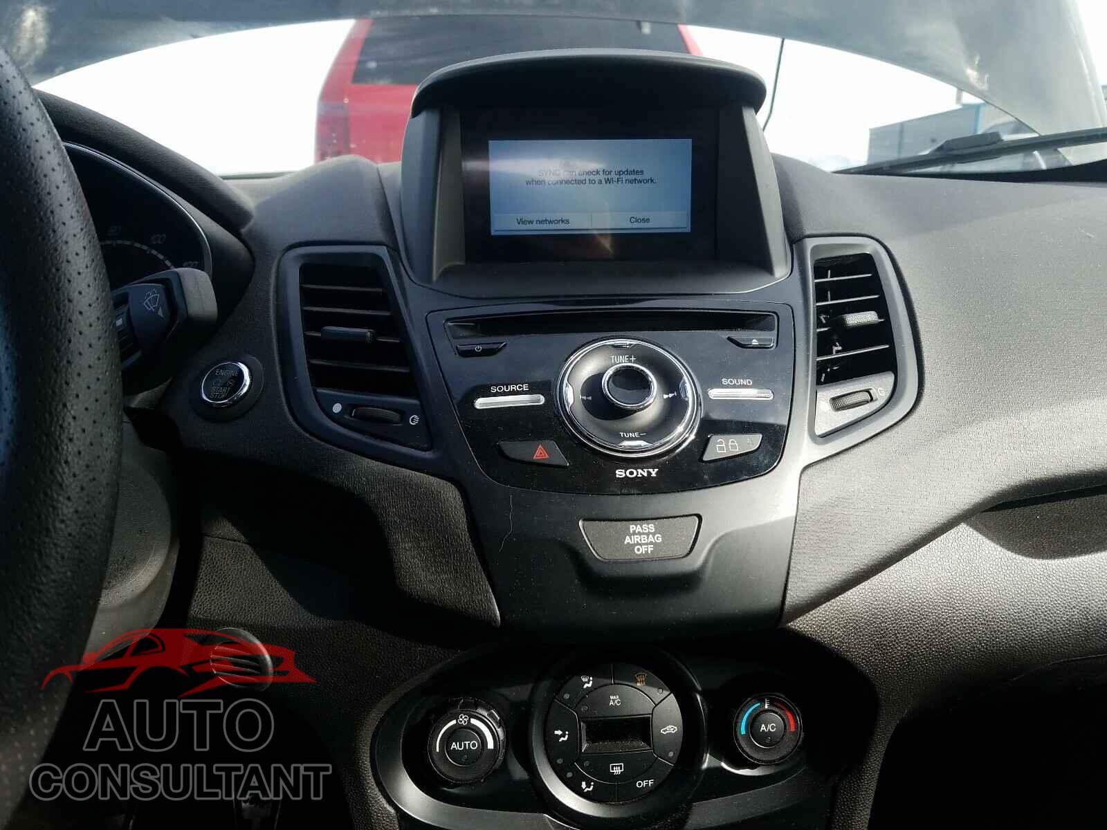 FORD FIESTA 2019 - 3FADP4GX9KM118335