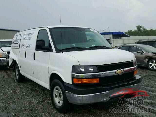 CHEVROLET EXPRESS 2015 - 1GCWGFCF3F1145917