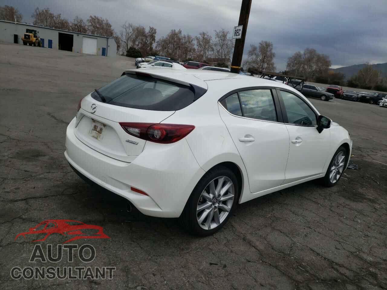 MAZDA 3 2017 - 3MZBPADL0KM113636