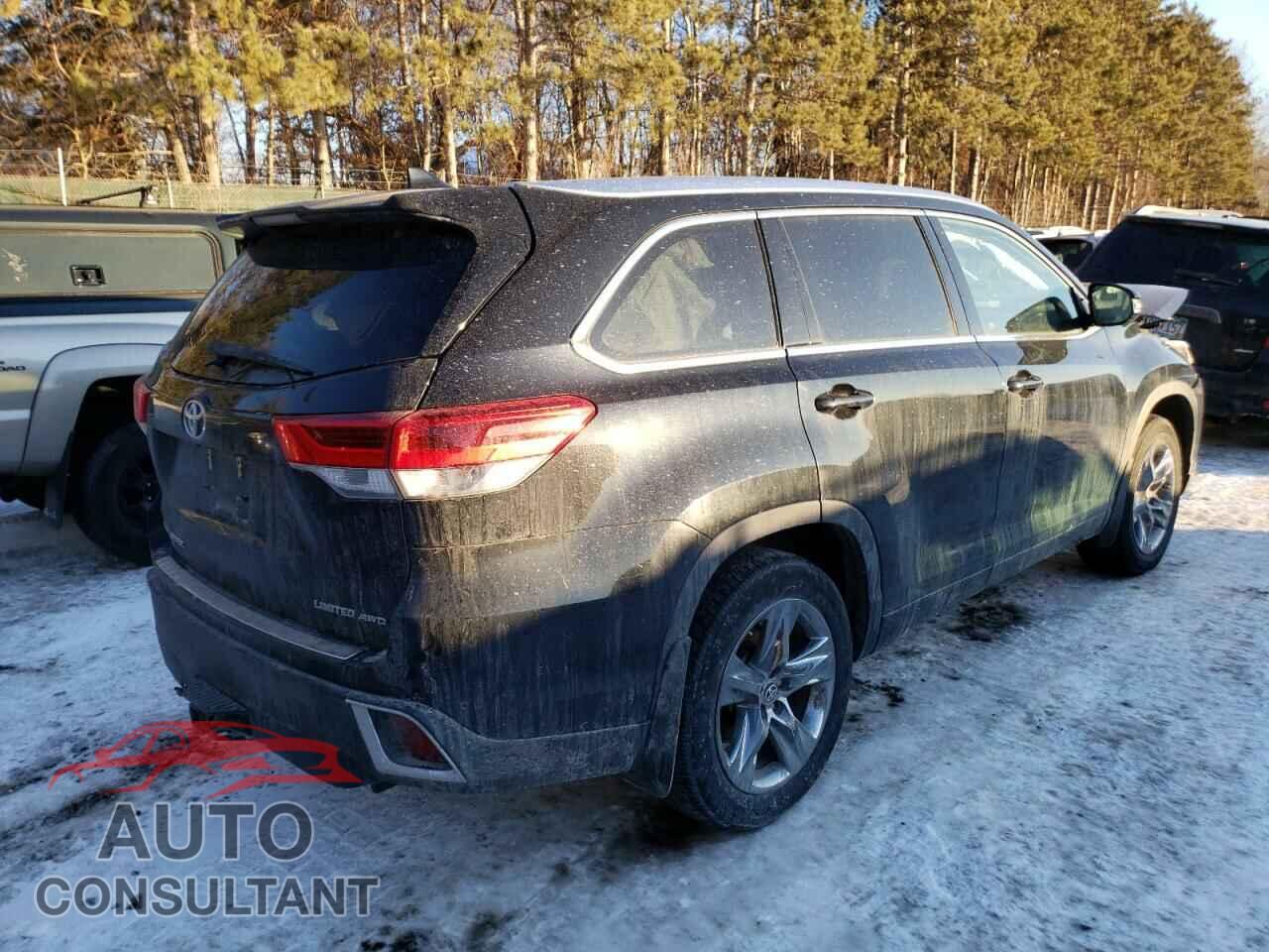 TOYOTA HIGHLANDER 2018 - 5TDDZRFH6JS843983
