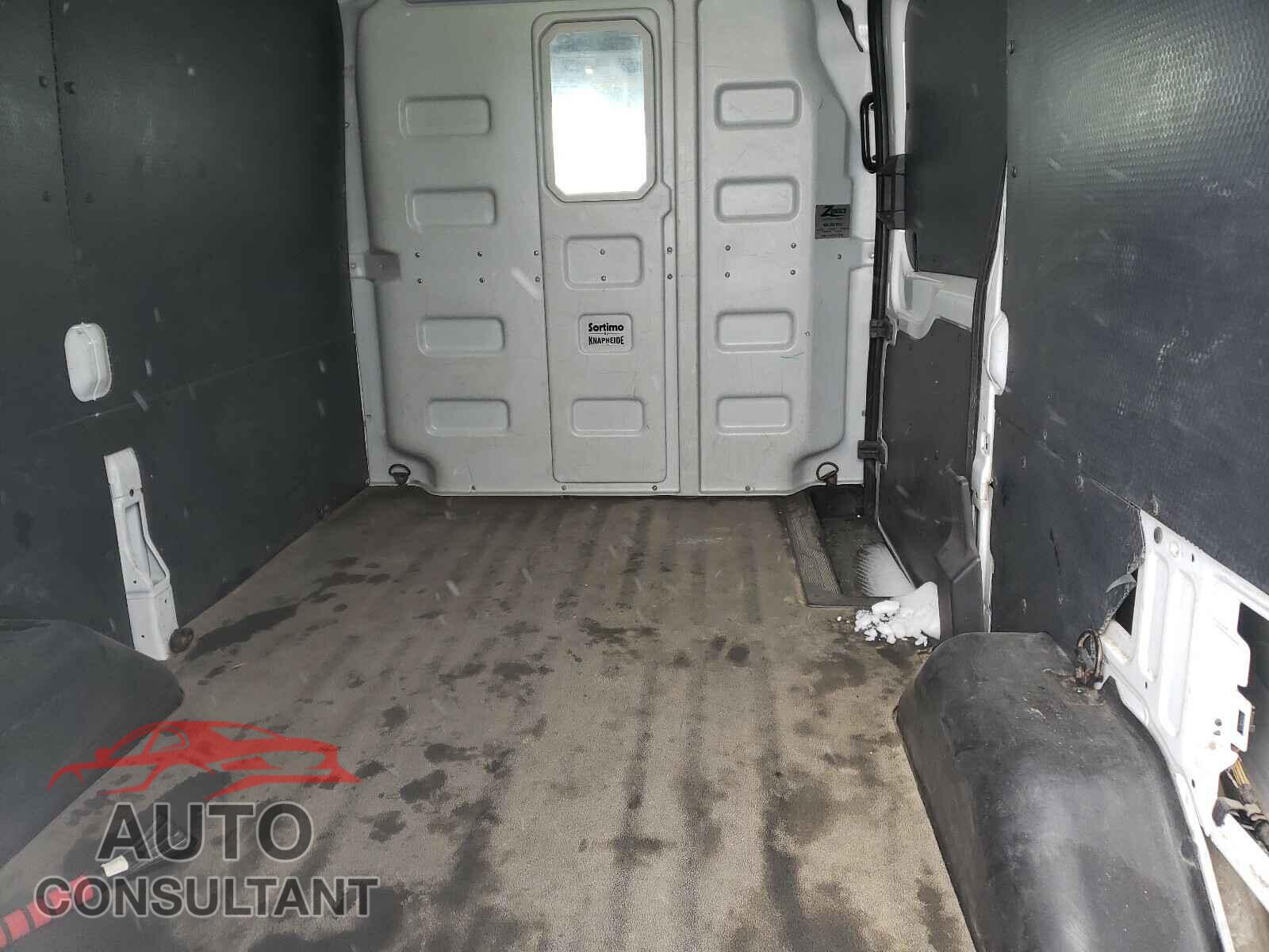 FORD TRANSIT CO 2017 - 1FTYE1CM4HKB26449
