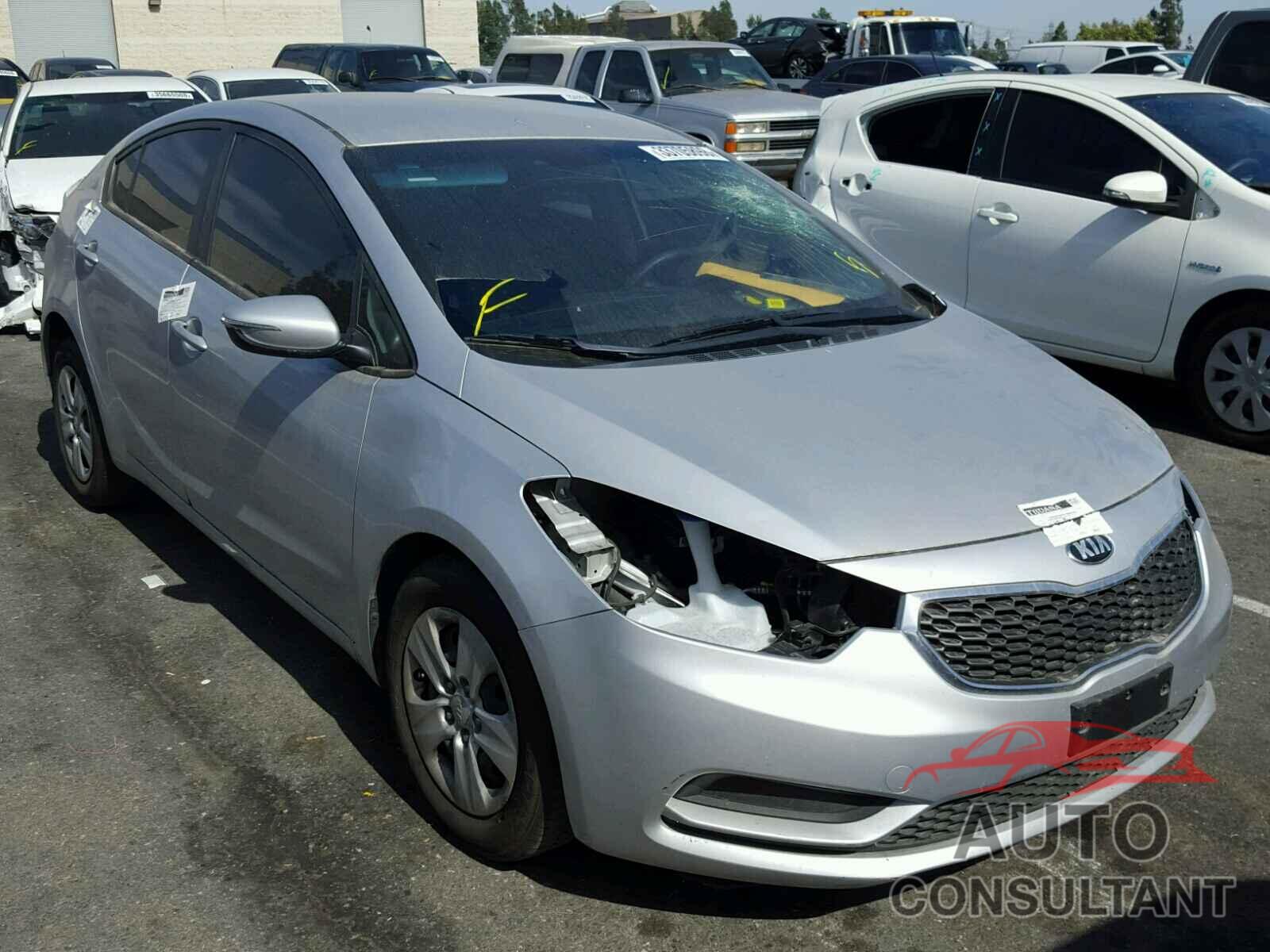 KIA FORTE 2016 - KNAFX4A63G5549573
