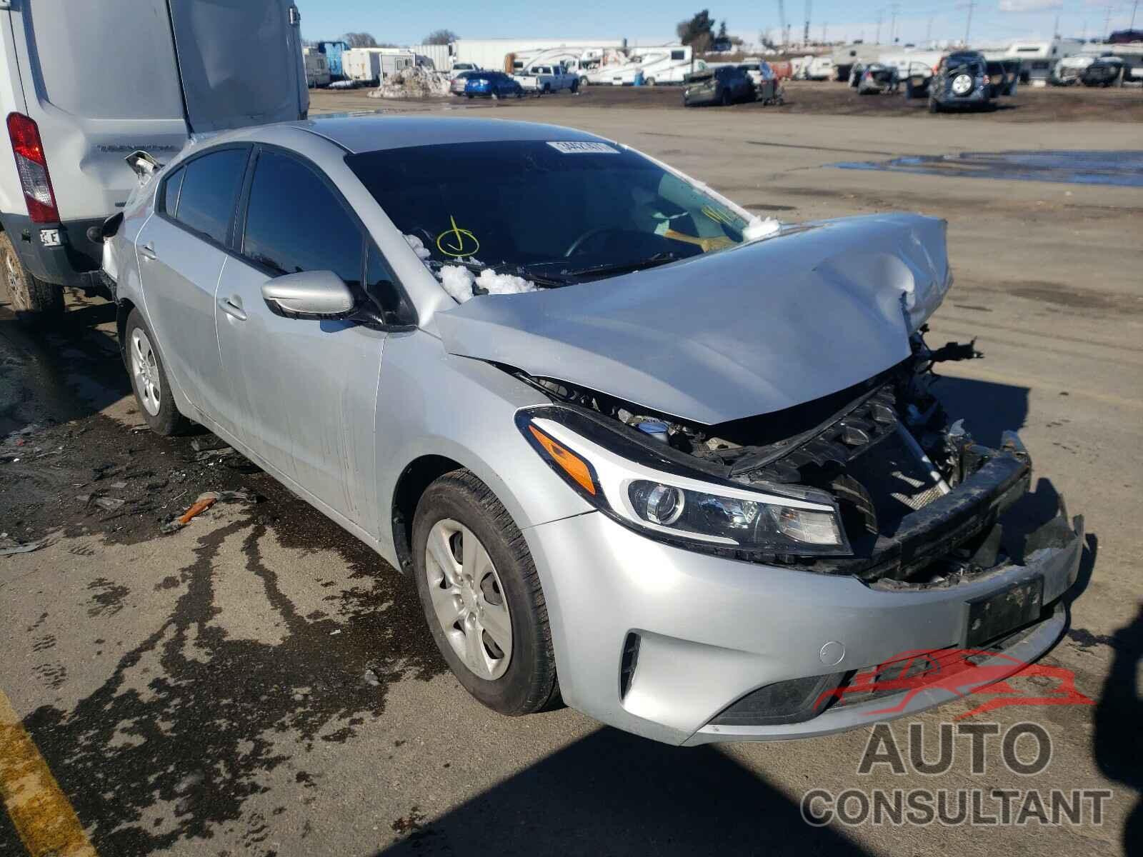 KIA FORTE 2017 - 3KPFL4A71HE125631