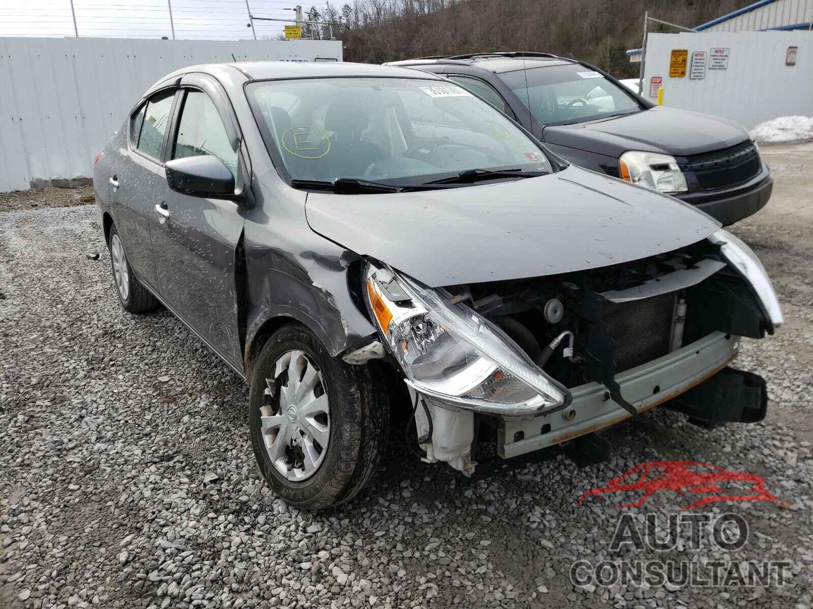 NISSAN VERSA 2017 - 3N1CN7AP7HL841270