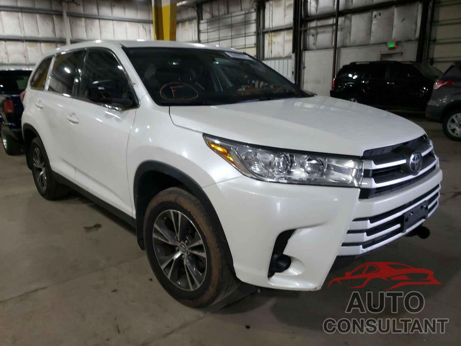 TOYOTA HIGHLANDER 2019 - 5TDBZRFH8KS950106