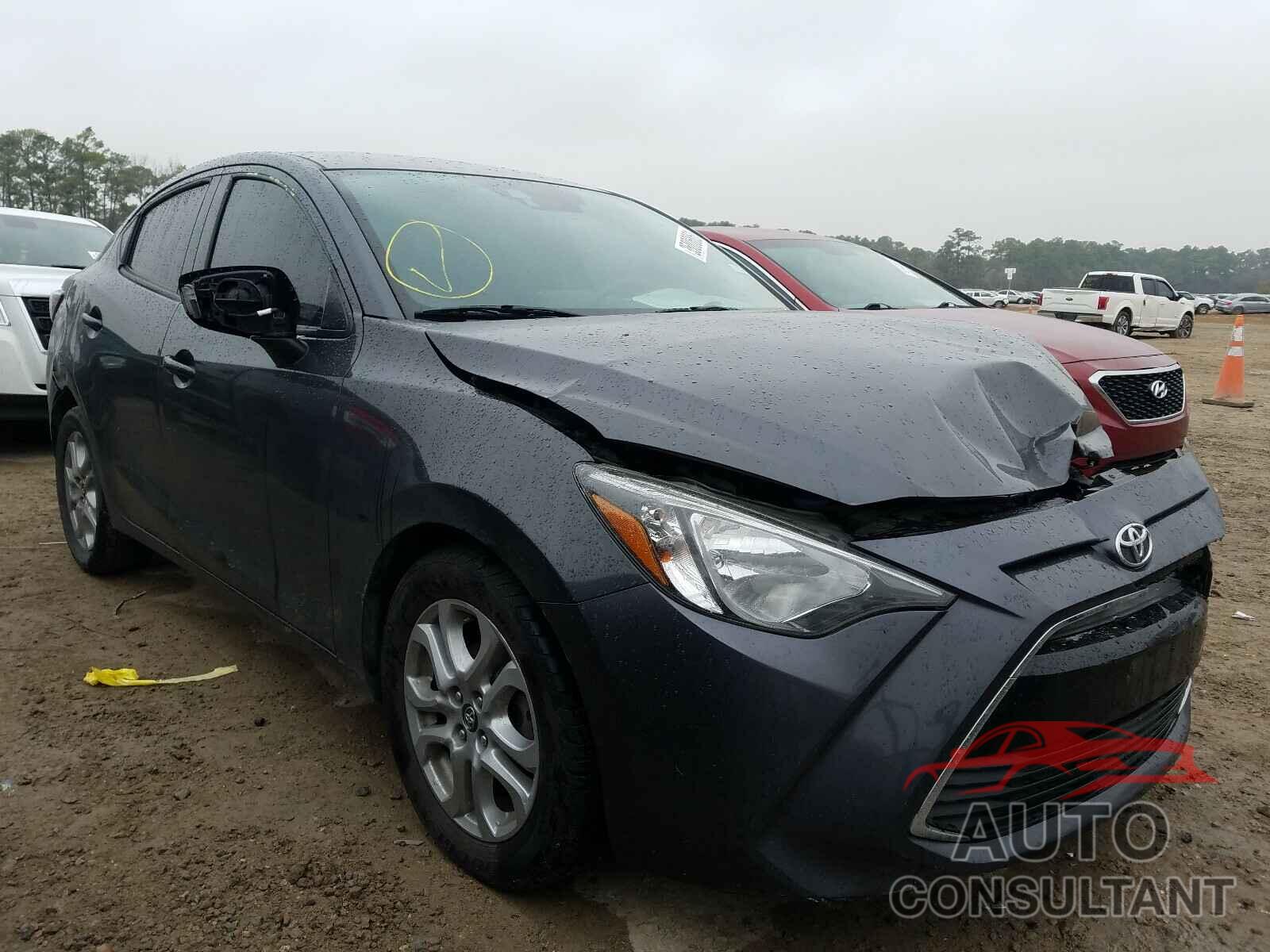 TOYOTA YARIS 2018 - 3MYDLBYV3JY318191