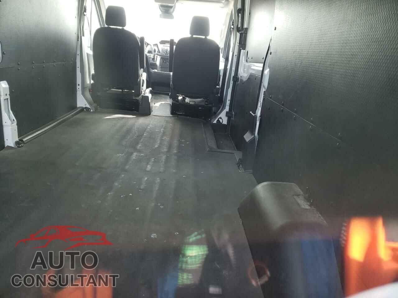 FORD TRANSIT CO 2019 - 1FTYR2CM9KKA87181