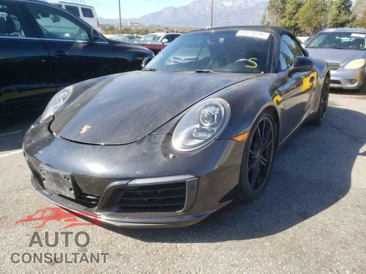 PORSCHE 911 2017 - WP0CA2A94HS141141