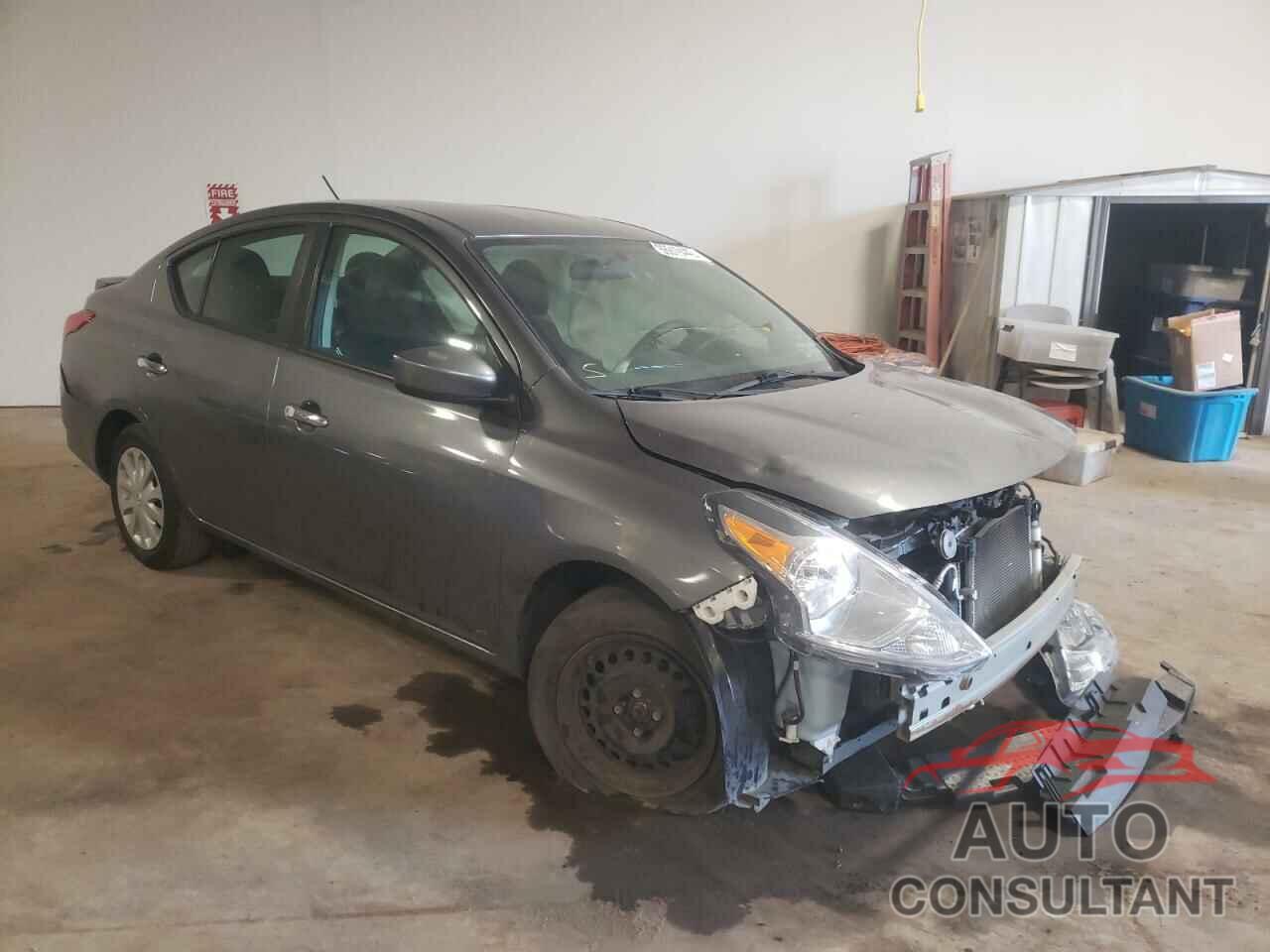 NISSAN VERSA 2017 - 3N1CN7APXHL897557
