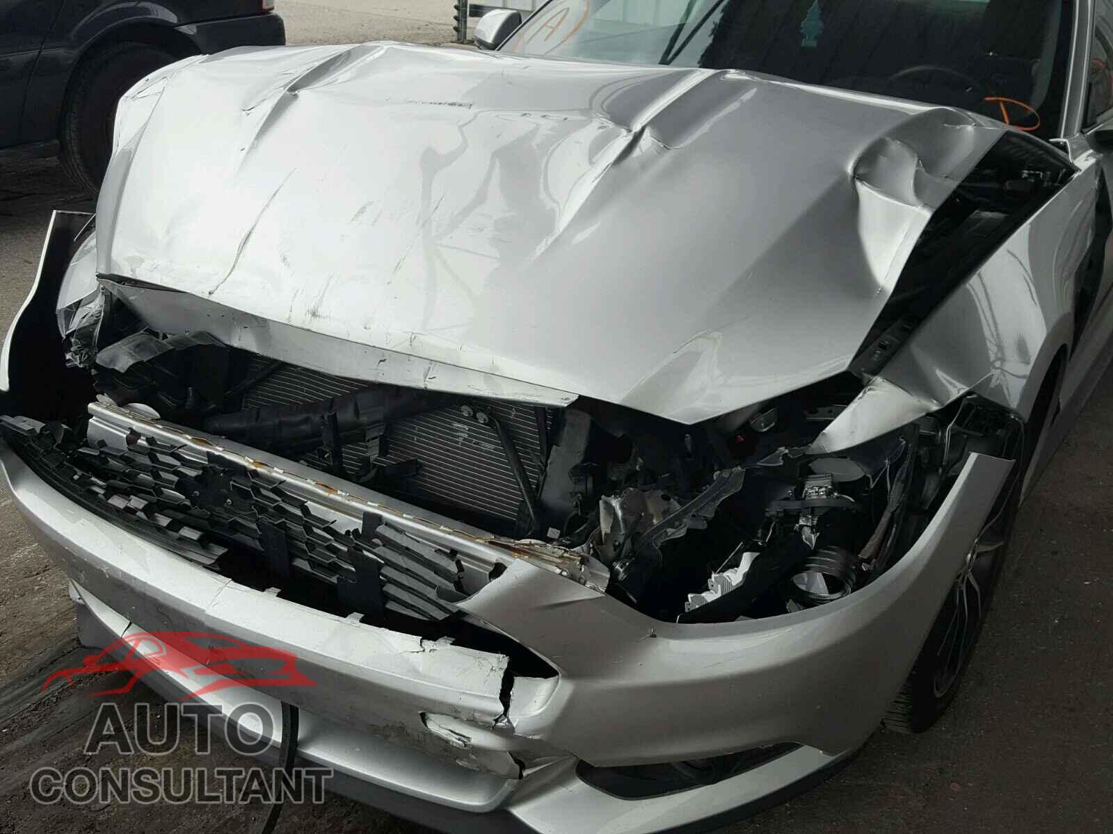 FORD MUSTANG 2016 - 1FA6P8TH8G5332857