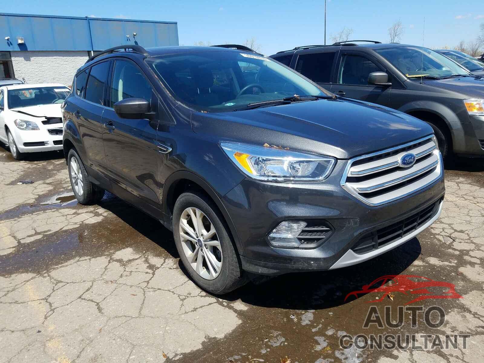 FORD ESCAPE 2018 - 1FMCU0GD8JUC03427