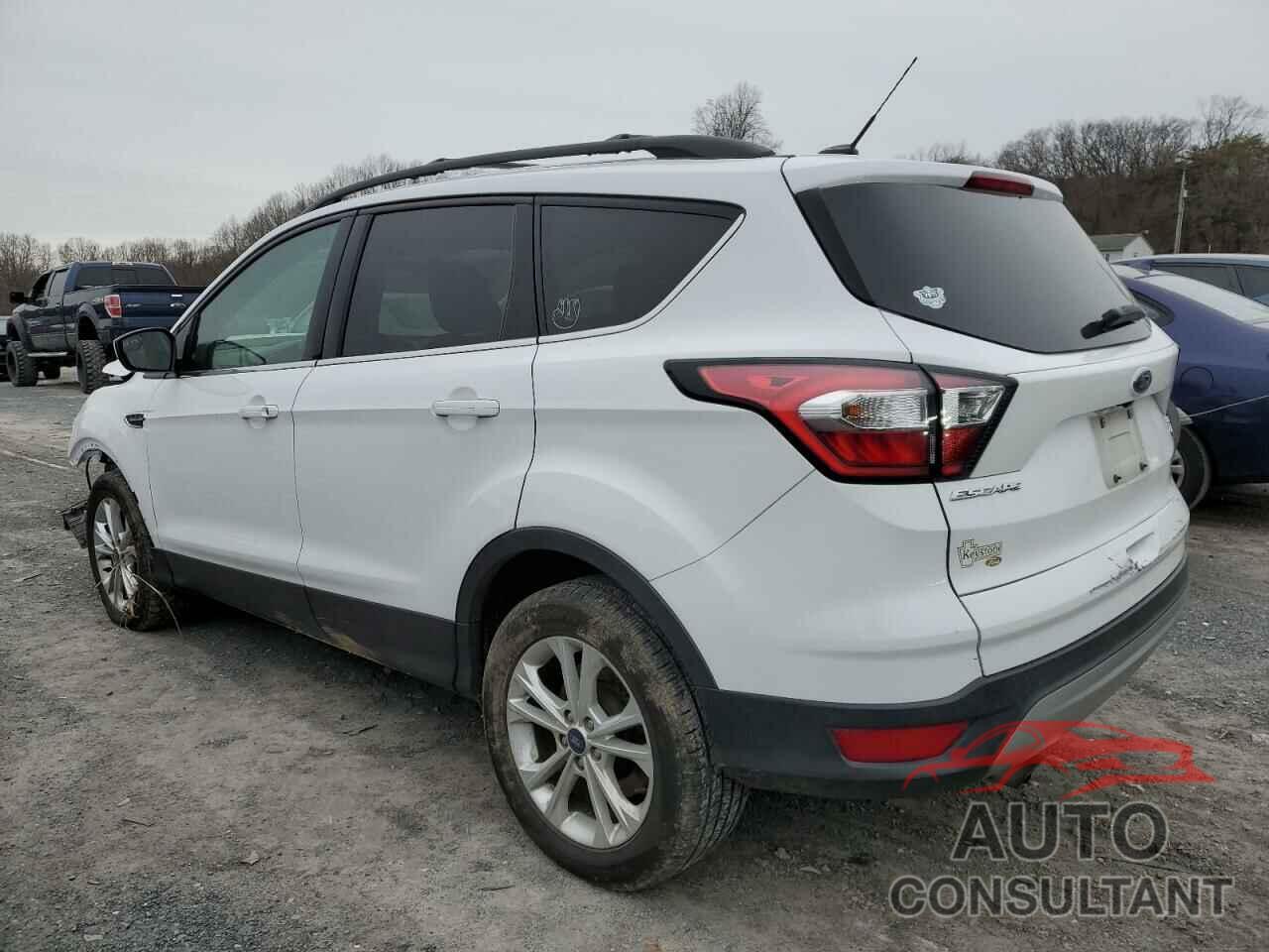 FORD ESCAPE 2018 - 1FMCU9GD1JUD15586
