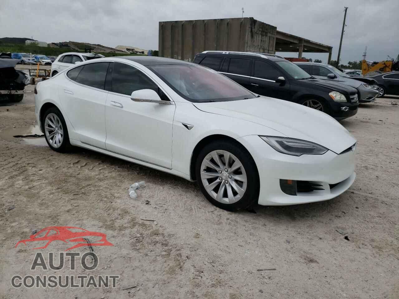 TESLA MODEL S 2017 - 5YJSA1E15HF180327