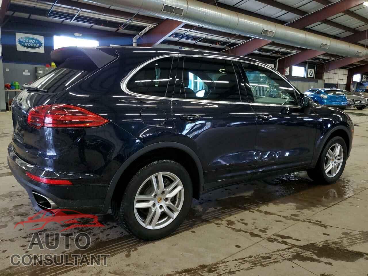 PORSCHE CAYENNE 2016 - WP1AA2A22GKA36704
