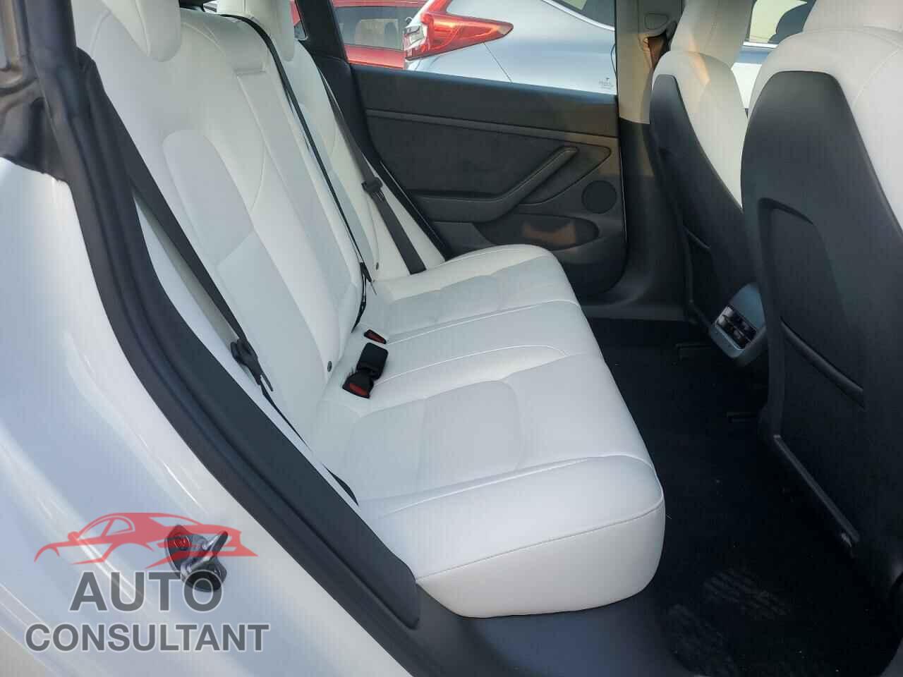 TESLA MODEL 3 2023 - 5YJ3E1EA8PF703699