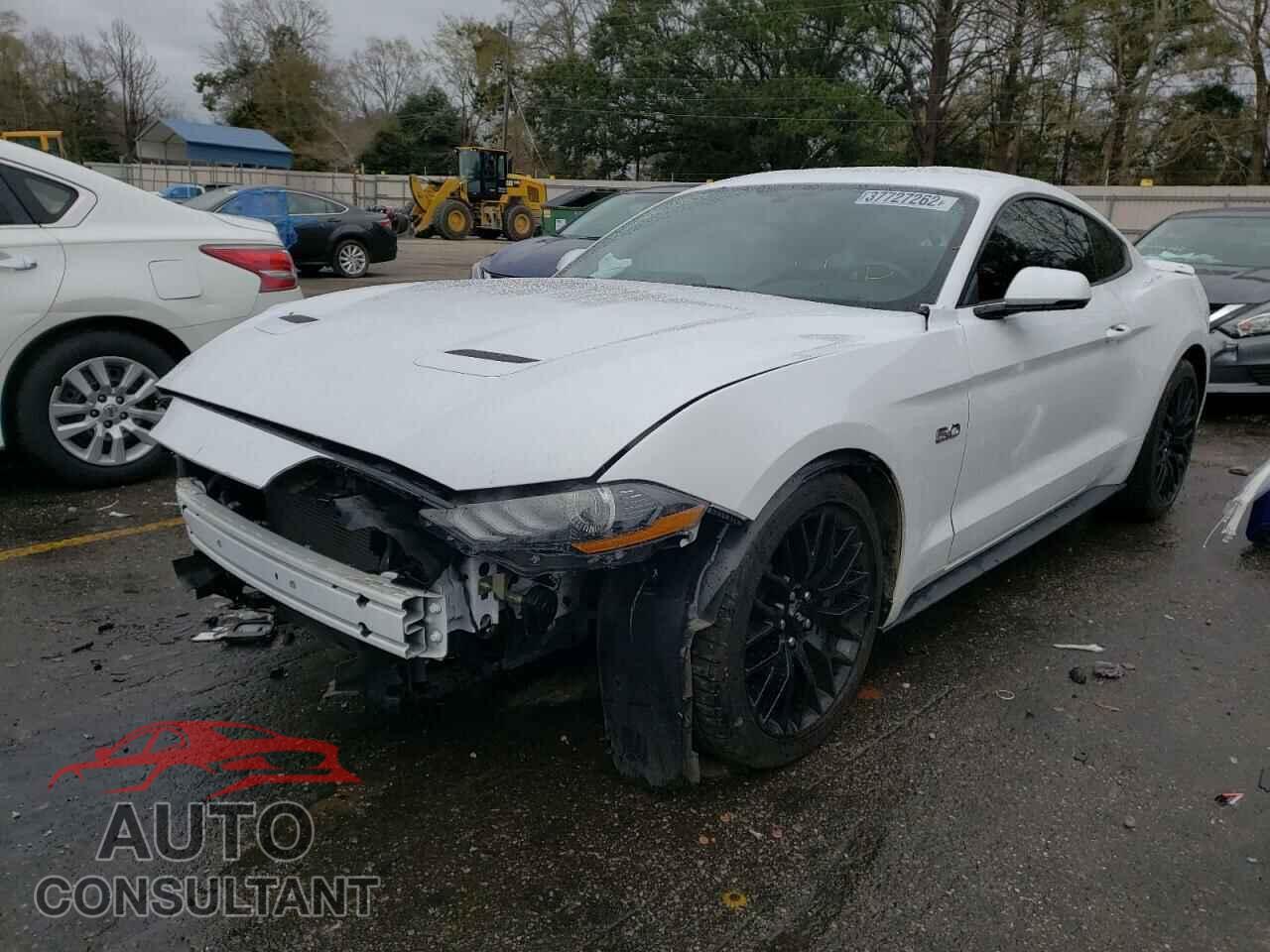 FORD MUSTANG 2020 - 1FA6P8CF9L5117738