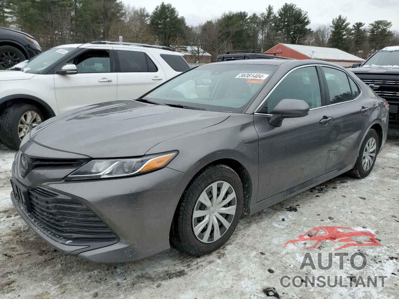 TOYOTA CAMRY 2018 - 4T1B11HK4JU070088