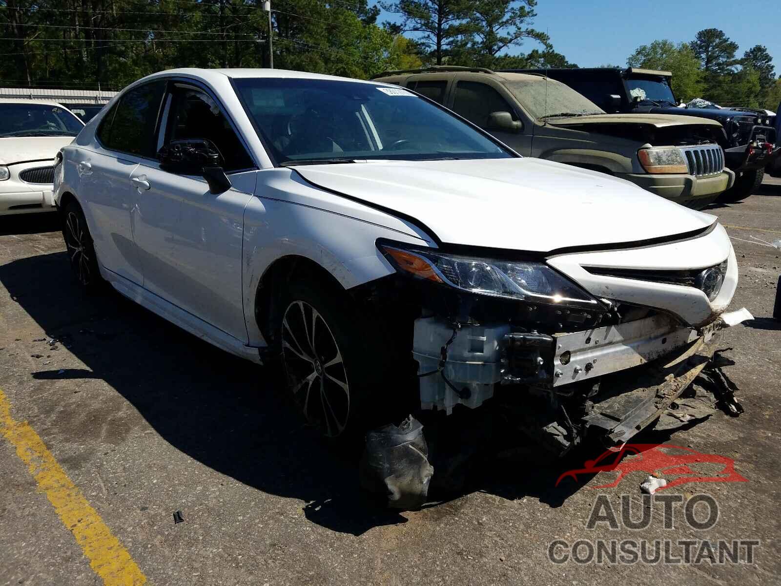 TOYOTA CAMRY 2019 - 4T1B11HK7KU683436